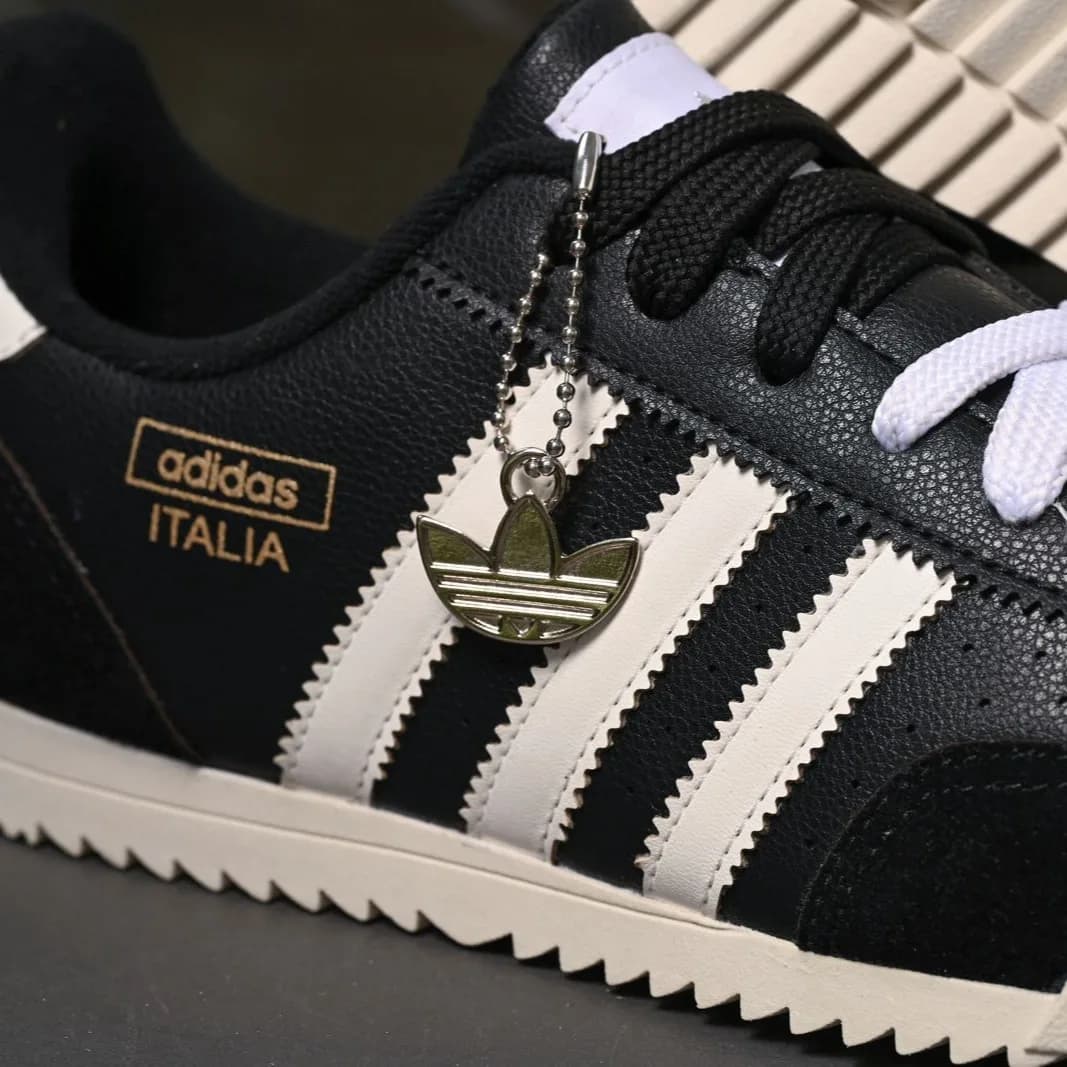 Tênis Adidas Italia preto e branco, foto 1 de 3